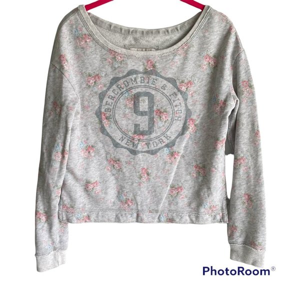 Abercrombie & Fitch Tops - Abercrombie & Fitch Ladies Juniors Cropped Gray Floral Casual Sweatshirt, XS